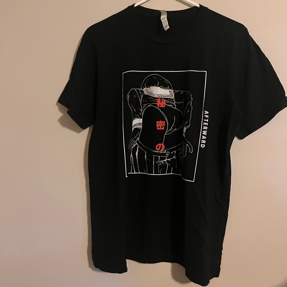 Black hot topic t shirt